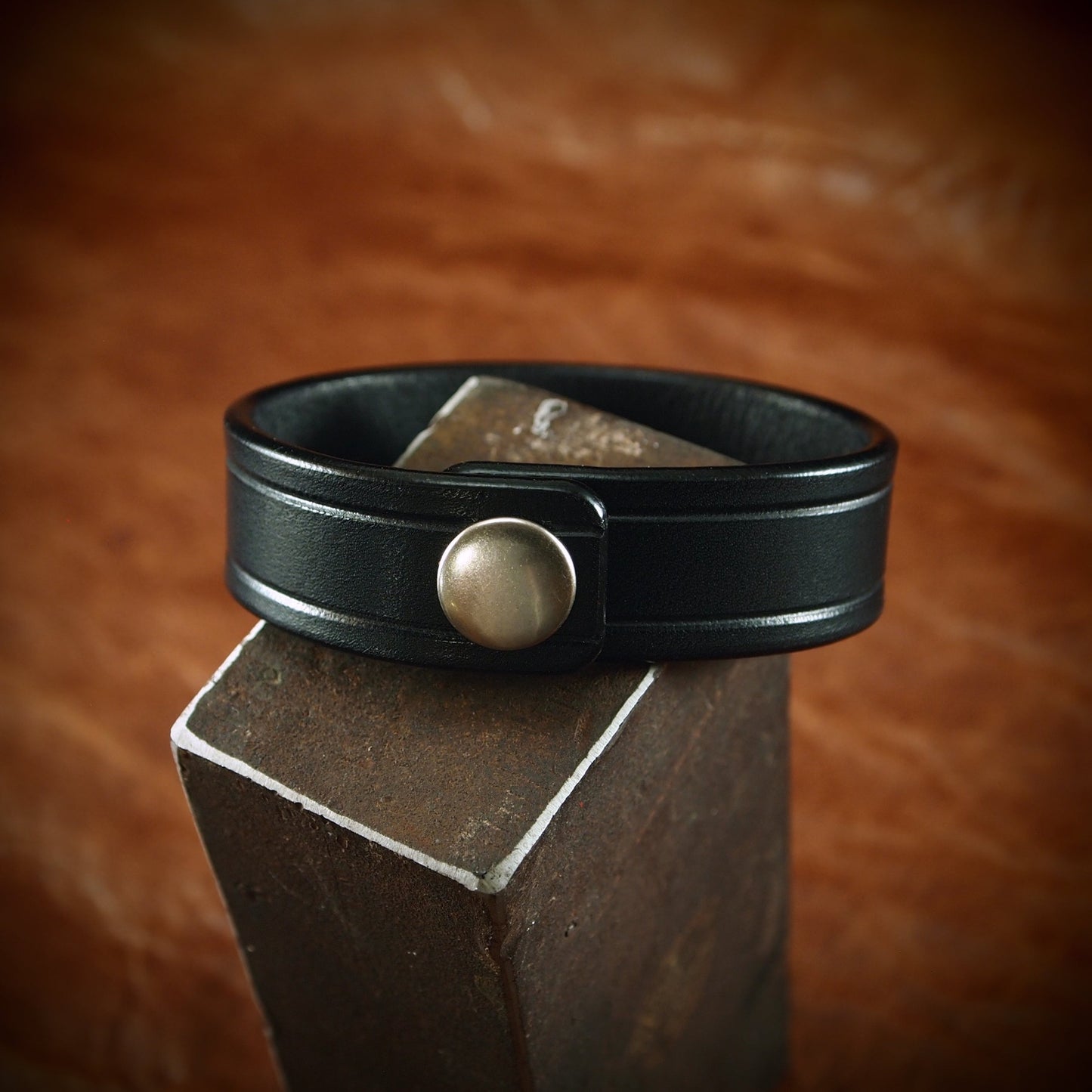 Black bridle leather bracelet : Snap cuff Italian veg-tan leather. Scribed, Sexy and luxurious Made in USA!