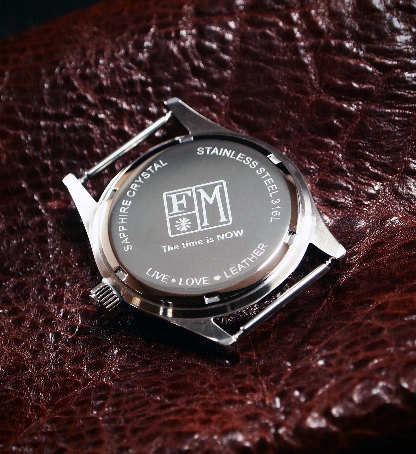 Leather cuff watch Sunburst Hex face : Rich layered leather watchband.