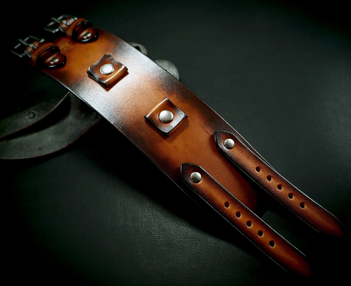 2.25" sunburst double buckle cuff