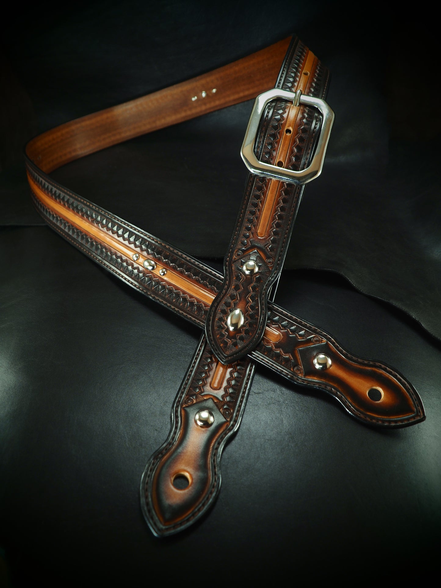 1-3/4" wide sunburst Veg-tan leather Vintage style guitar strap!