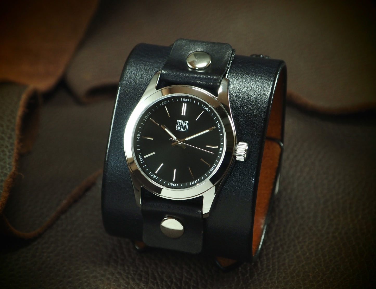 Black Leather cuff watch : Refined Retro Vintage style