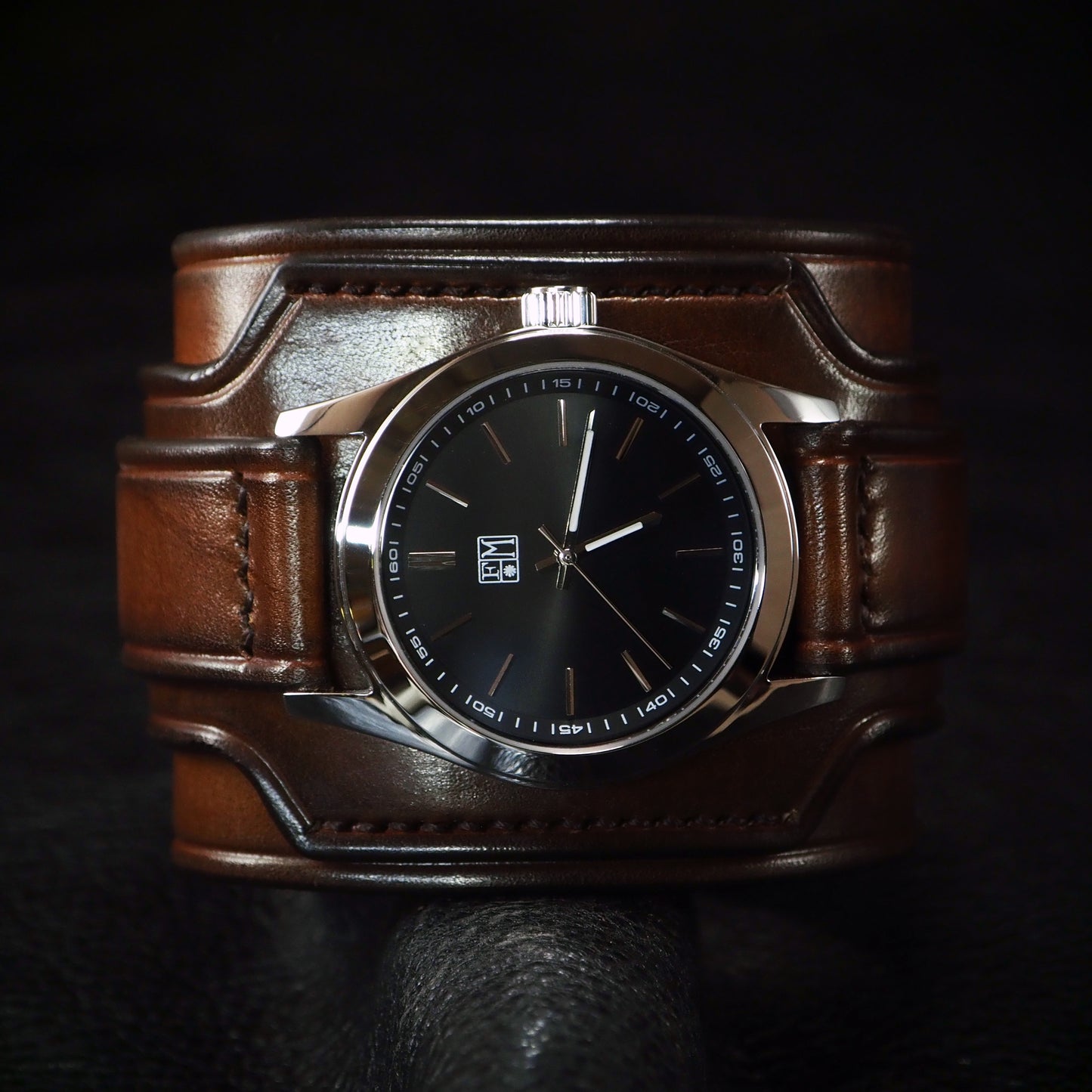 Rich Brown Leather cuff watch : Rich tones layered leather watchband. Hand Made In New York