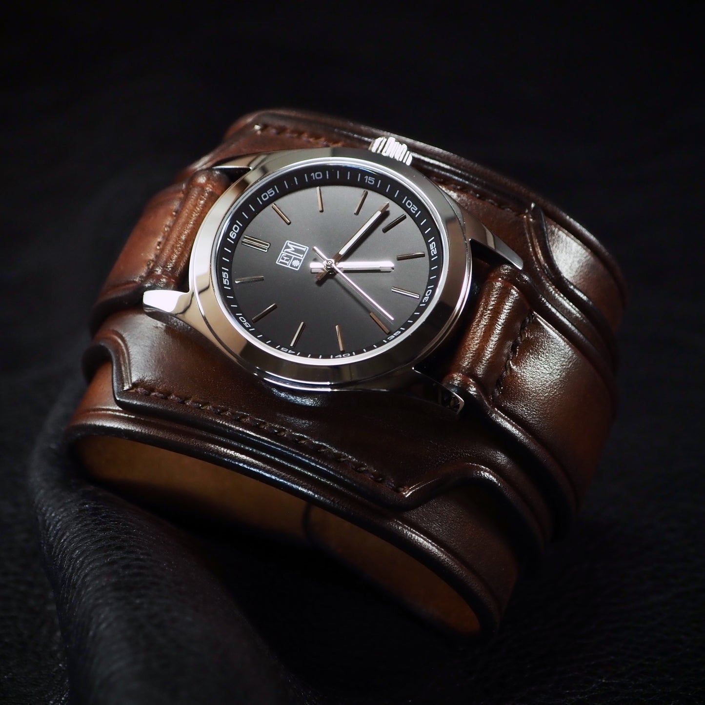 Rich Brown Leather cuff watch : Rich tones layered leather watchband. Hand Made In New York