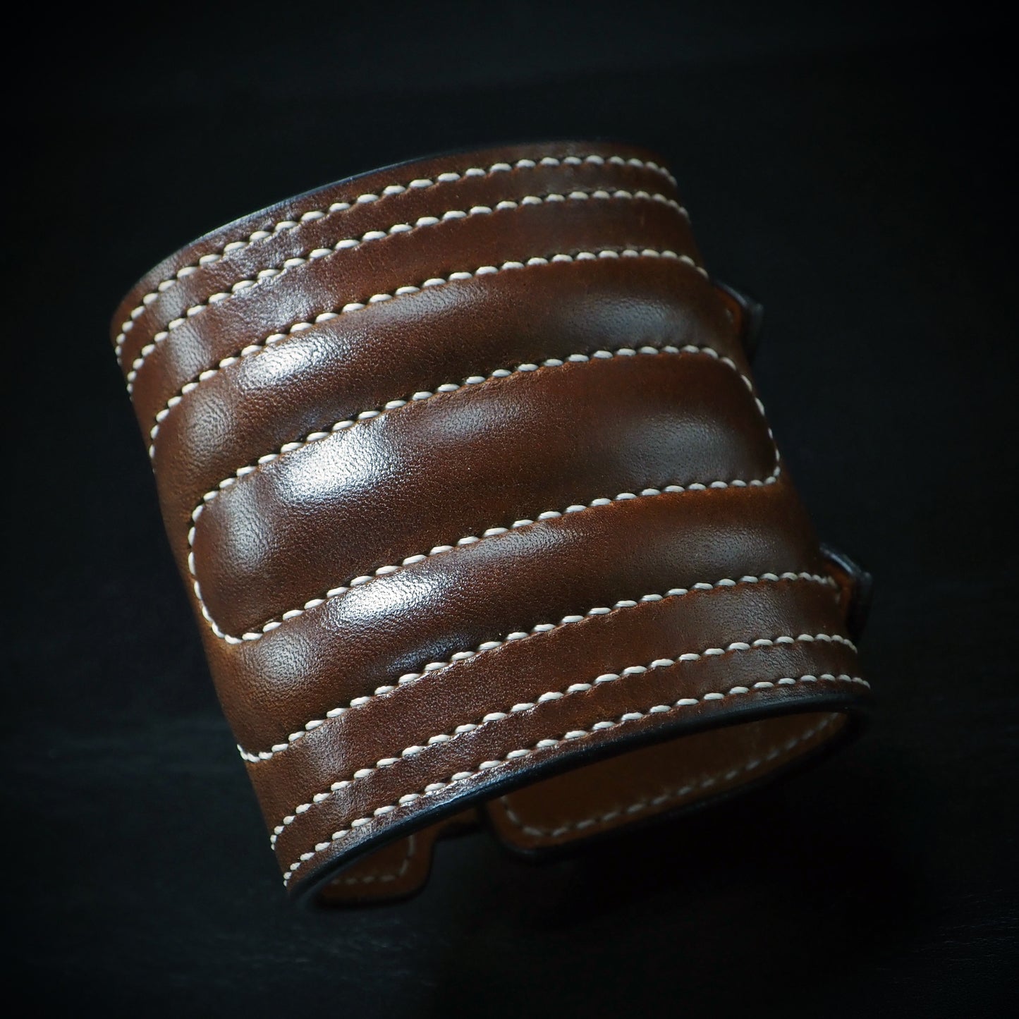 68 special Brown quilted handstitched double buckle Leather cuff